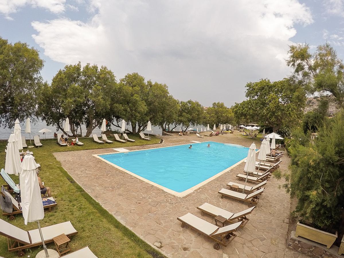 Olive Press Hotel & Apartments Mithimna Extérieur photo