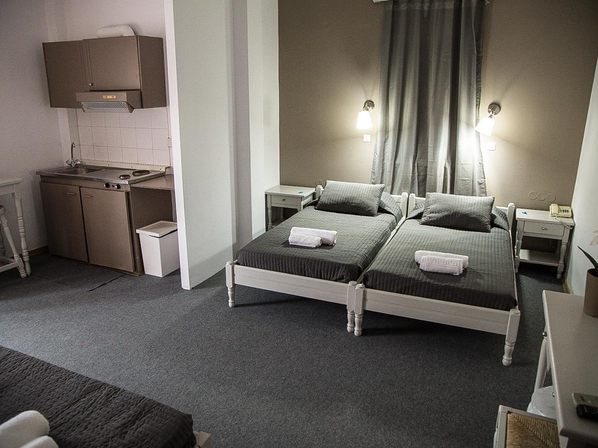 Olive Press Hotel & Apartments Mithimna Extérieur photo